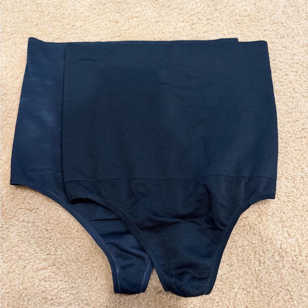 High-Waist Black Seamless Shapewear Briefs - Pack of 2